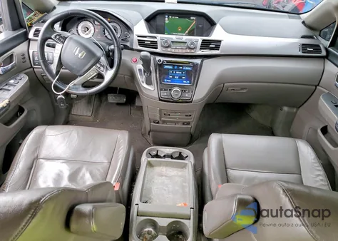 2015 Honda Odyssey Touring z USA, uszkodzony, nr VIN 5FNRL5H94FB118450